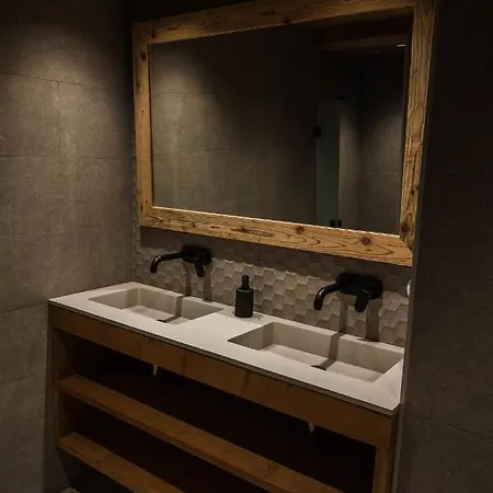 Alpage La Grand Montagne 1858 Chalet *